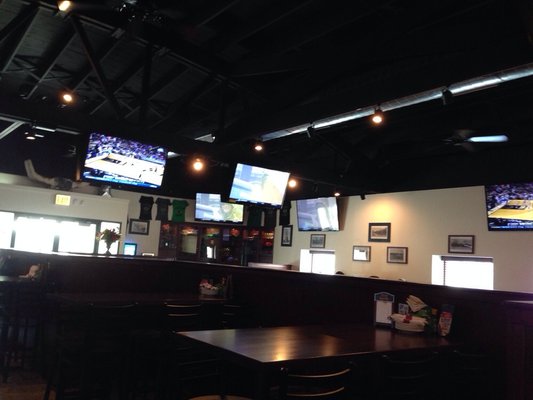 Tavern In The Green in Ashburn | BarsChicago.com