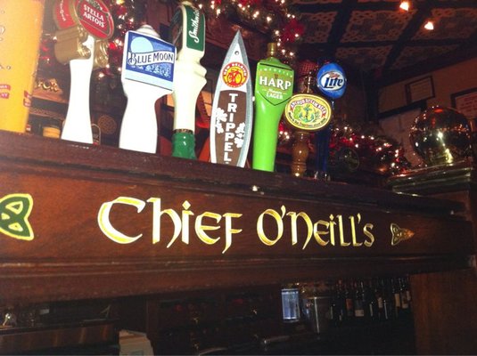 Chief O’Neill’s Pub & Restaurant in Avondale | BarsChicago.com