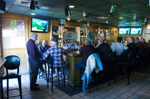 McNally's in Beverly | BarsChicago.com