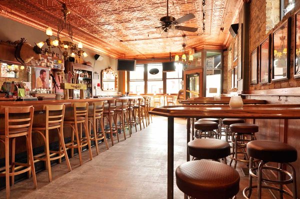 Bucktown Pub in Bucktown | BarsChicago.com