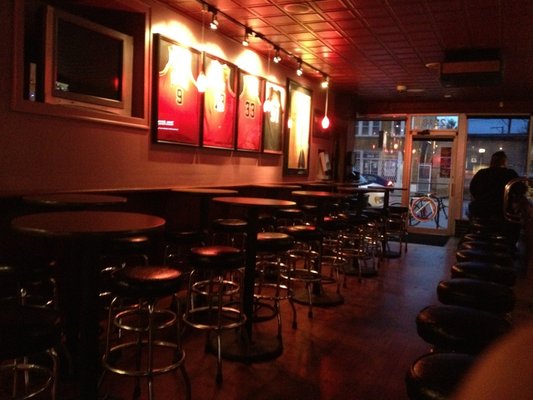 Tap Room in Bucktown | BarsChicago.com