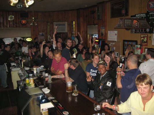 The Corner Bar in Bucktown | BarsChicago.com