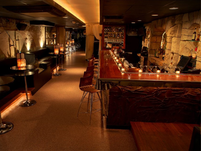 Suite Lounge in Gold Coast | BarsChicago.com