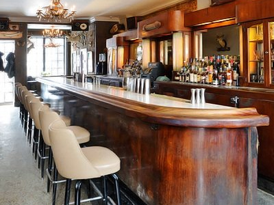 Sportsman's Club in Humboldt Park | BarsChicago.com