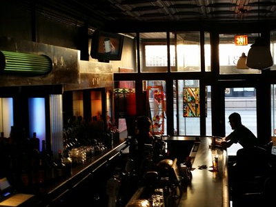 Ten Cat Tavern in Lakeview | BarsChicago.com