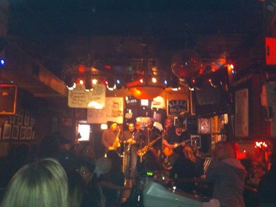BLUES in Lincoln Park | BarsChicago.com