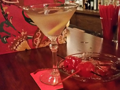 Hüettenbar in Lincoln Square | BarsChicago.com
