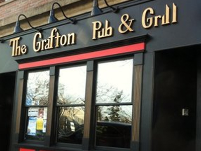 The Grafton Pub and Grill in Lincoln Square | BarsChicago.com