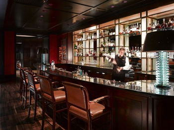 The Bar at The Peninsula Chicago near North Side | BarsChicago.com