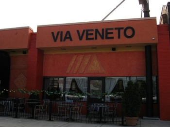 Via Veneto in North Park | BarsChicago.com