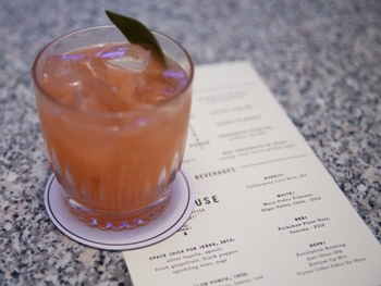 Punch House in Pilsen | BarsChicago.com