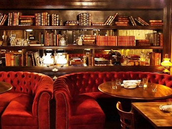 The Library in River North | BarsChicago.com