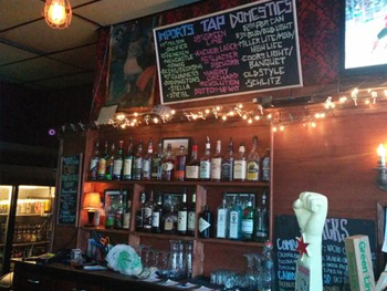 Millie's Tavern in Roscoe Village | BarsChicago.com