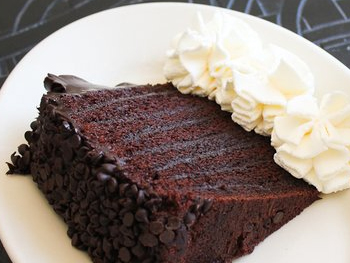 The Cheesecake Factory in Streeterville | BarsChicago.com