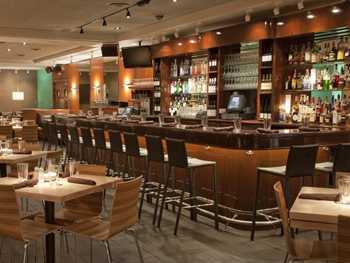 Mity Nice Bar and Grill in Streeterville | BarsChicago.com