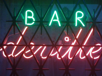 Bar DeVille in Ukrainian Village | BarsChicago.com