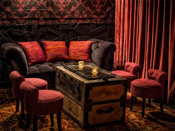 Bordel in Ukrainian Village | BarsChicago.com