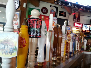 Jaks Tap in West Loop | BarsChicago.com